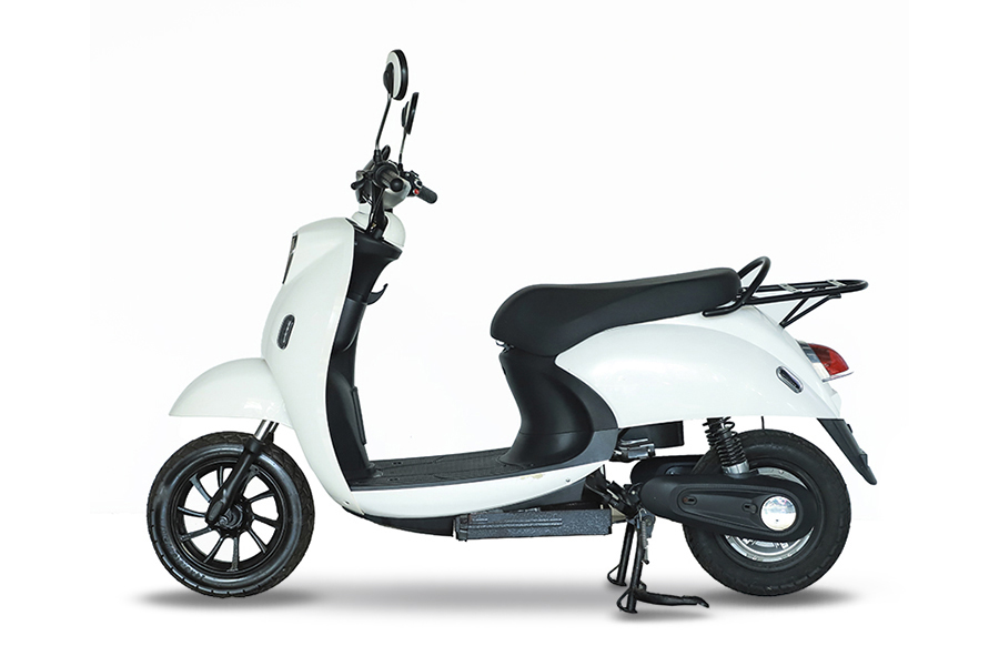 Embracing the Future of Commuting: The Rise of Pure Electric Scooters for Adults